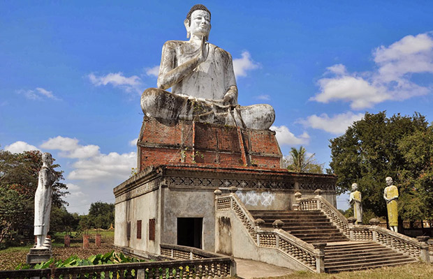 Wat Ek Phnom