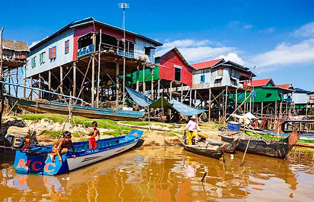 2-Day Private Angkor Temples with Floating Village Tour