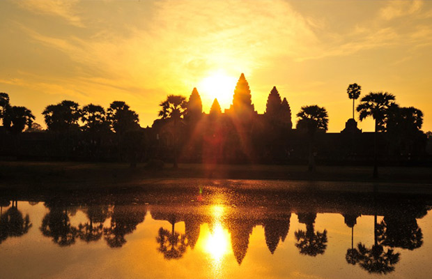 Angkor Wat Sunrise & Sunset