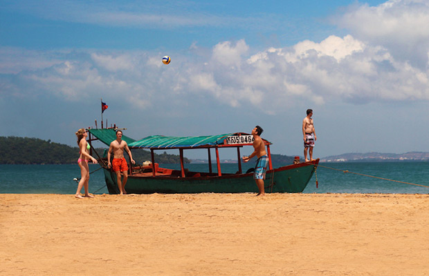 Bamboo Island Holiday Tour