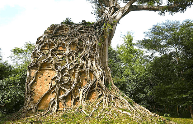 Discover Temple Tour of Kampong Thom Province from Siem Reap