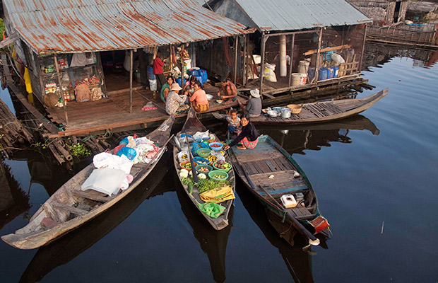 Full-Day Kayaking & Floating Village Tour in Siem Reap