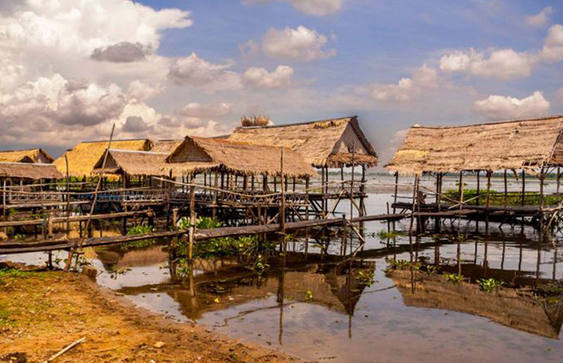 Half-Day: Phnom Penh Bike Tour at Silk Islands
