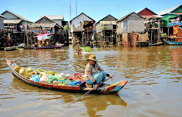Siem Reap: Kampong Phluk Floating Village Sunset Tour with Boat