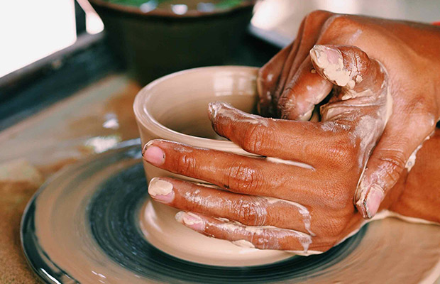 Cambodian Pottery Class Tour