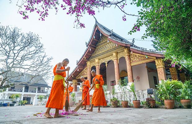 Classic Cambodia and Laos Tour