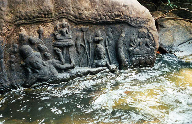 Kbal Spean, Banteay Srei & Banteay Samre Private Day Tour