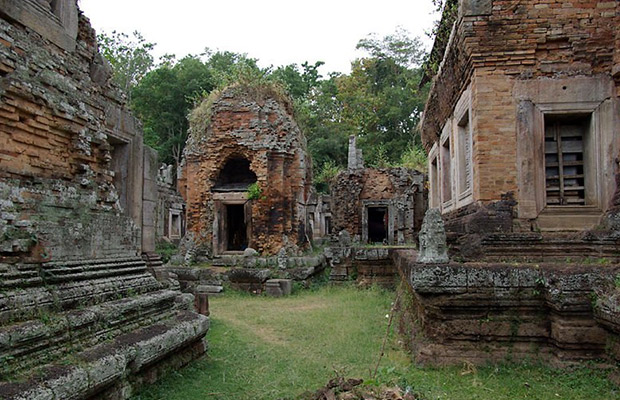 Phnom Chisor Temple