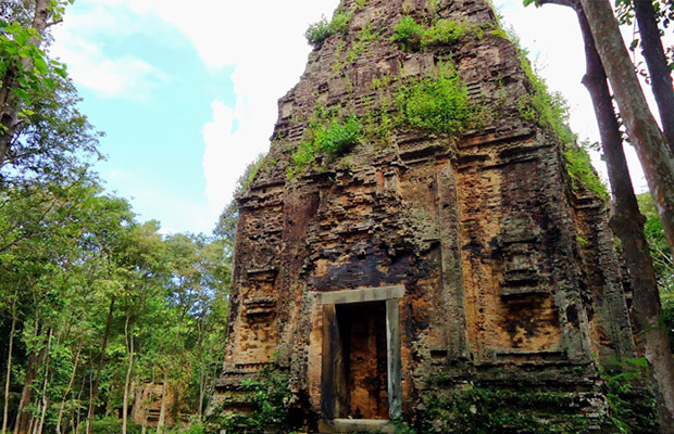 Prasat Kok Rokar (Preah Theat)