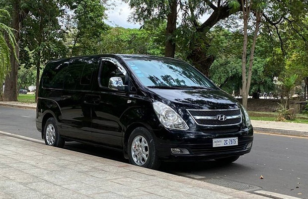 Private Transfer from Sihanoukville to Phnom Penh