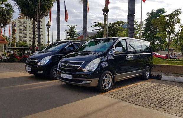 Private Transfer Service from Siem Reap to Phnom Penh